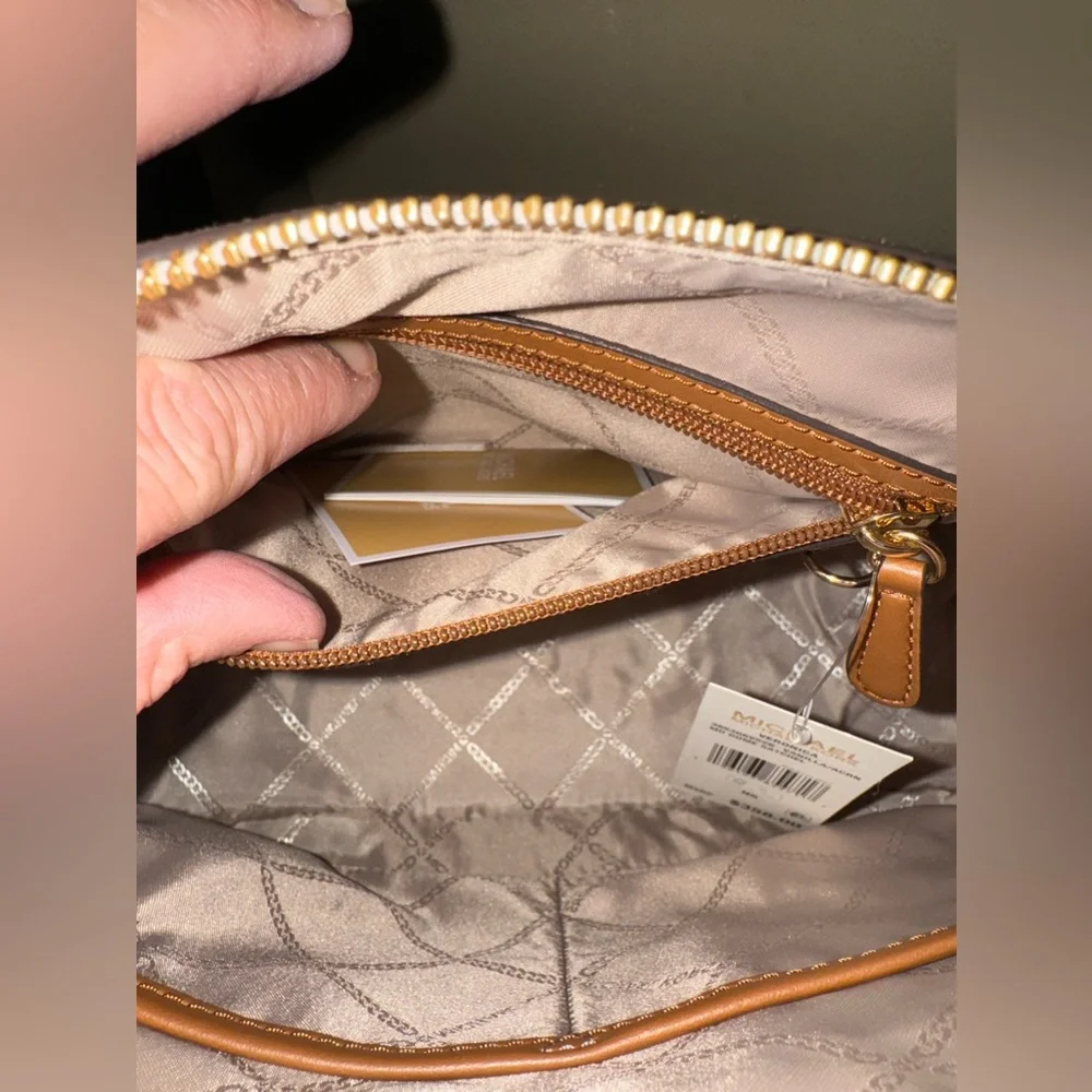 Michael Kors purse
